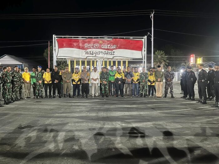 Dandim 1601/Sumba Timur Bersama Forkopimda dan Ojol Gelar Doa dan Bakar 1000 Lilin di Mapolres