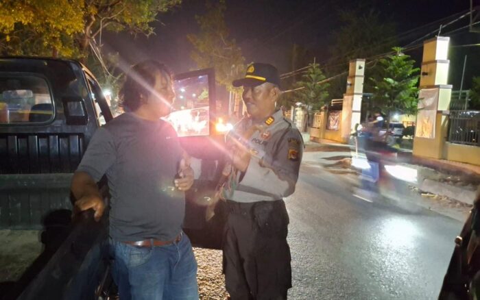 Patroli Gabungan Polsek Woha dan Koramil Woha Berhasil Amankan Sajam dan Miras