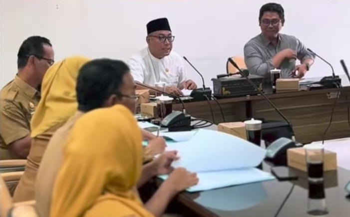 Pansus IV DPRD Kabupaten Blitar Gelar Rapat Kerja Bahas Finalisasi Tiga Ranperda Terkait Pemerintahan Desa