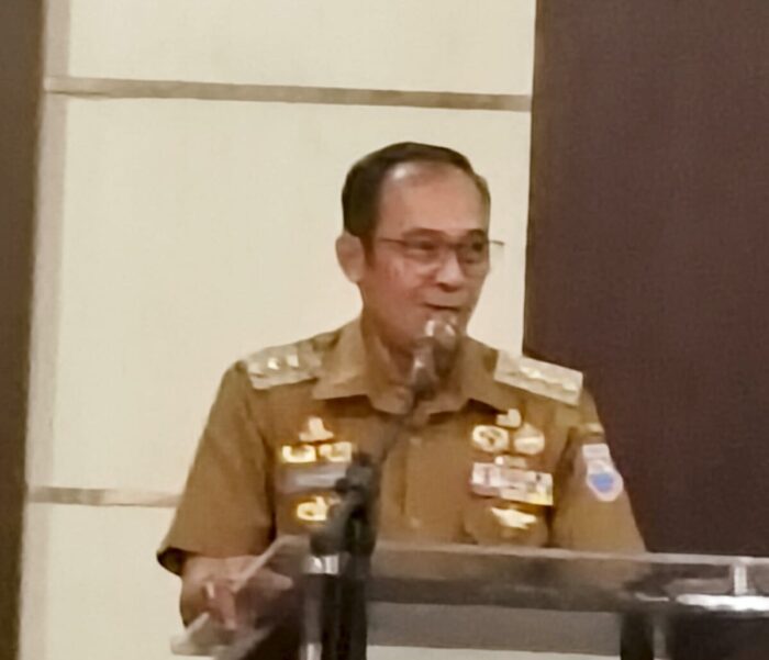 Wali Kota Cimahi Ajak Perempuan Berdaya Melalui Sekolah Jumat