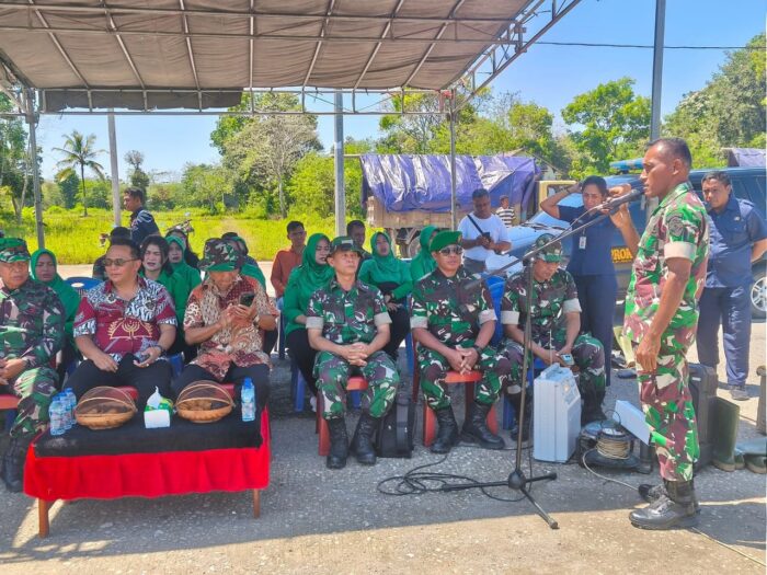 Kodim 1613/Sumba Barat Gelar Panen Raya Bawang Merah di Kebun Percontohan Ketahanan Pangan