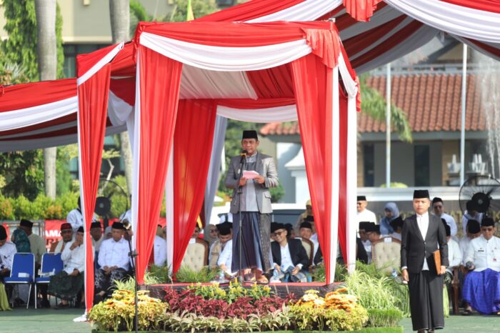 Wabup Bekasi Ajak Santri Jadi Penjaga Moral dan Penggerak Kemajuan Bangsa