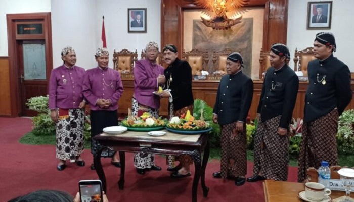 serta pembentukan Pansus pembahas Ranperda Kabupaten Tulungagung.