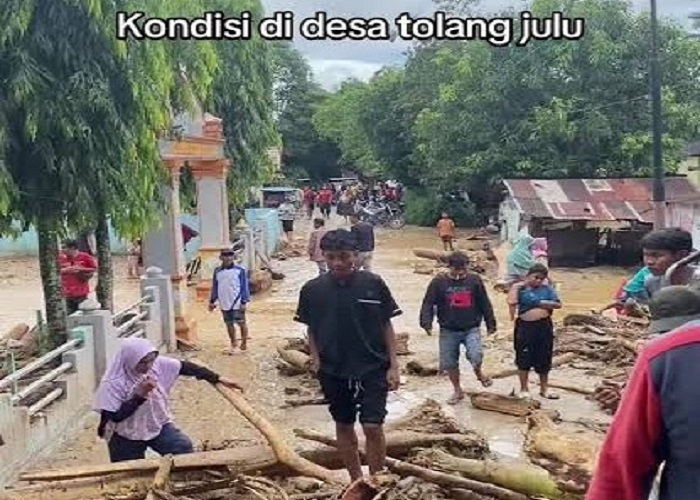 Akses Tolang Mondang Lumpuh Total Akibat Banjir Bandang dan Longsor