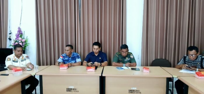 Jelang Nataru, Kasdim 1601/Sumba Timur Mengikuti Rapat Koordinasi Isu Strategis