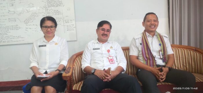 Pemkot Kupang dan Bank NTT Serahkan Rumah Layak Huni bagi Warga Kurang Mampu