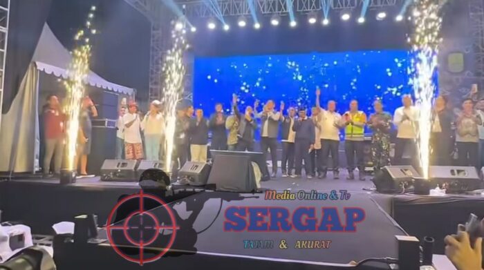 Tutup 2025, Pemkab Karawang dan Baznas Salurkan Rp1,3 Miliar untuk Bencana Sumatera dan Palestina