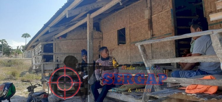 Cegah Gangguan Kamtibmas, Bhabinkamtibmas Polsek Umbu Ratu Nggay Lakukan Sambang