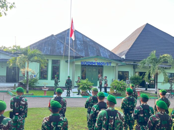 Kasdim 1601/Sumba Timur Pimpin Upacara Bendera, Tekankan Kesehatan dan Kinerja Babinsa