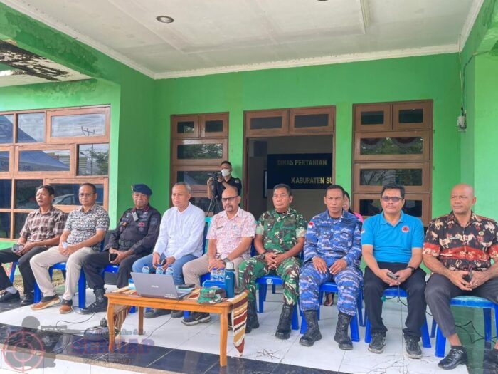 TNI Hadir di Gerakan Pangan Murah, Bantu Warga Dapat Sembako Terjangkau