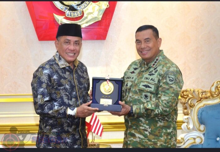 Jajaki Pembangunan Batalyon Marinir, Bupati Bima Temui Pangkomar