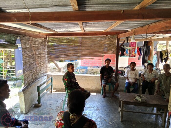 Musim Hujan Rawan Penyakit, Babinsa Turun Beri Edukasi Warga