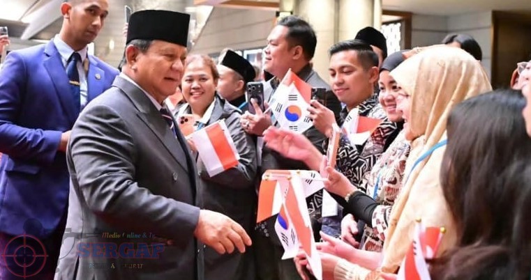 Presiden Prabowo Tiba di Seoul, Disambut Hangat dan Penuh Kebanggaan oleh Diaspora Indonesia