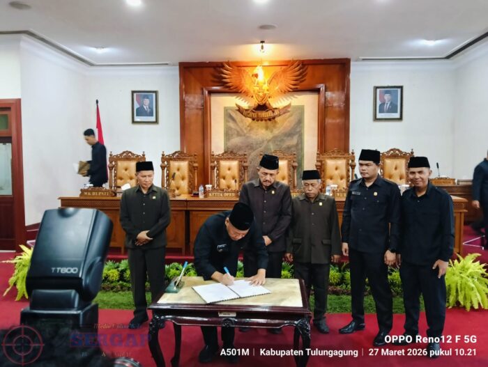 Bupati Gatut Sunu Wibowo Sampaikan LKPJ 2025, Paparkan Capaian Kinerja dan Deretan Penghargaan Pemkab Tulungagung