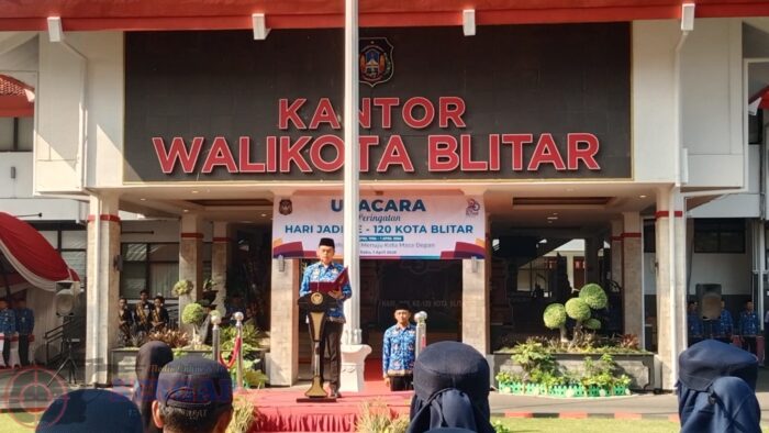 Peringati HUT ke-120, Pemkot Blitar Gelar Upacara Khidmat, Walikota Syauqul Muhibbin: Transformasi Menuju Kota Masa
