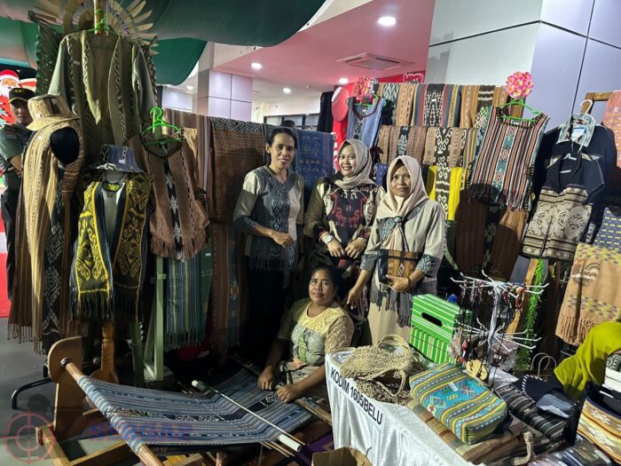 Persit Bisa 2 Menghadirkan Tenun Ikat dari Belu NTT”, Motif Unik Tenun Belu NTT dan Kebanggaan Indonesia Bagian Timur