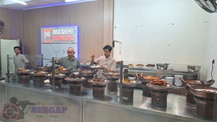Grand Opening Nasi Kapau Sutan Sati, Sajikan Puluhan Menu Khas Kapau dengan Harga Terjangkau di Ciamis