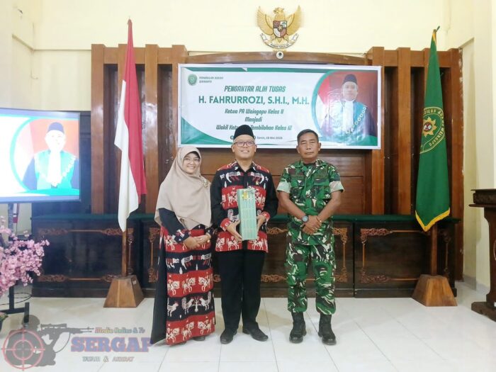 Kasdim 1601/Sumba Timur Menghadiri Pengantar Alih Tugas Ketua PA Waingapu