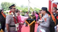 Suasana Haru Warnai Pelepasan Brigjen Pol Baskoro Tri Prabowo di Polda NTT