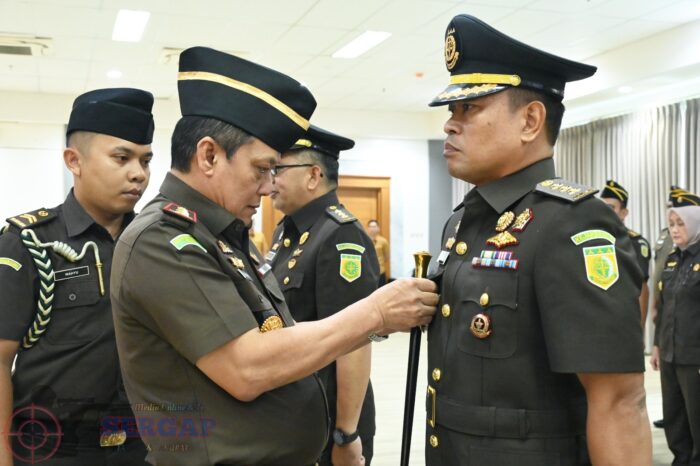 Perkuat Pemulihan Aset dan Pidana Militer, Kejati Jabar Rotasi Pejabat Strategis