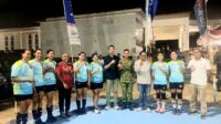 Pasi Pers Kodim 1601/Sumba Timur Hadiri Pembukaan Turnamen Voli Antar Umat HUT ke-75 Paroki Sang Penebus Wara