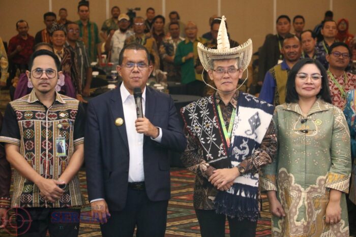 Gubernur NTT Melki Laka Lena: Guru Tak Tergantikan oleh AI