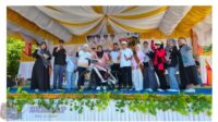 Sekda Pessel Zainal Arifin Buka Senam Massal dan Gebyar Pajak Daerah di Pantai Carocok Painan