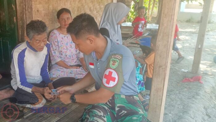 Satgas TMMD Ke-129 Buktikan Pengabdian Tanpa Lelah Lewat Pelayanan Kesehatan Lansia