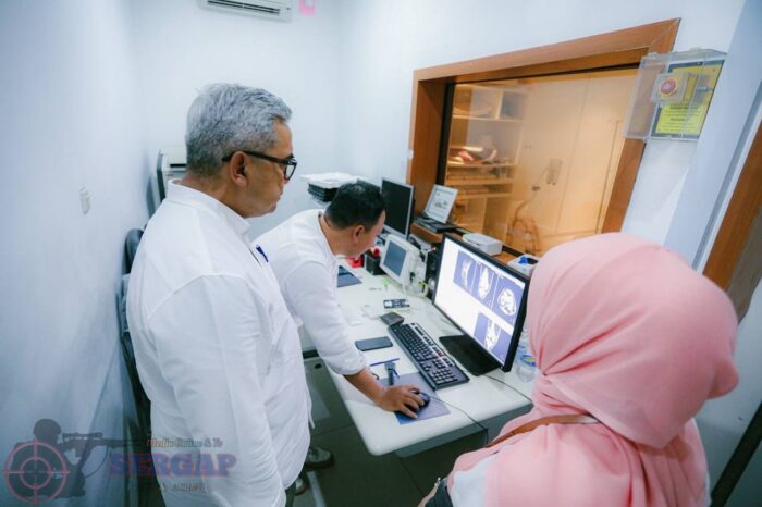Farhan Tegaskan Tak Boleh Ada Penolakan Pasien di Faskes Kota Bandung