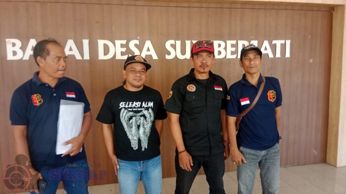 Kepala Desa Sumberjati JR - kec Kademangan -Kab. Blitar DidugaTerlibat Kasus Pengelapan Mobil Innova.
