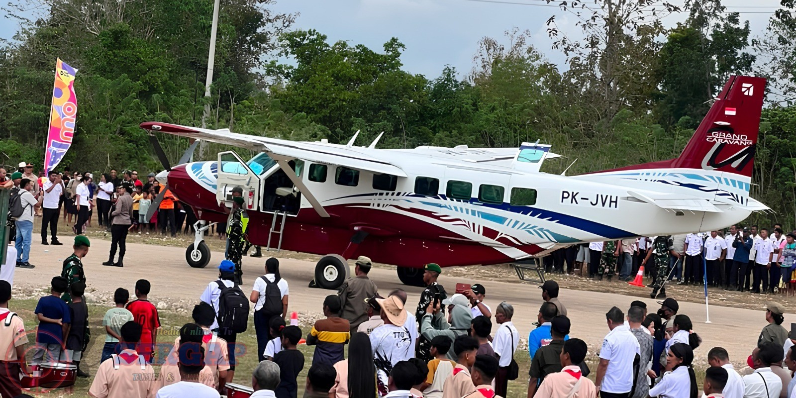 Menyala di Ujung Negeri: Bagaimana PLN Mengawal Detak Jantung Baru Bandara Jack Ukat