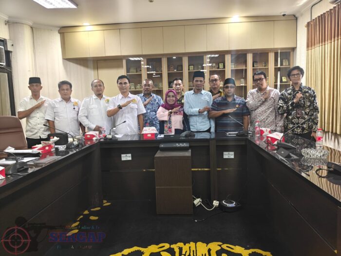 DPRD Kabupaten Karawang bersama KADIN, UNSIKA, dan Pemkab Bahas Raperda RPIK