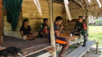 TNI Bersama Warga Bangun Ketahanan Pangan dari Pekarangan Rumah di Sumba Timur