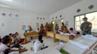 Sinergi Babinsa, Camat dan Tenaga Kesehatan Sukseskan Pelayanan Posyandu di Malumbi