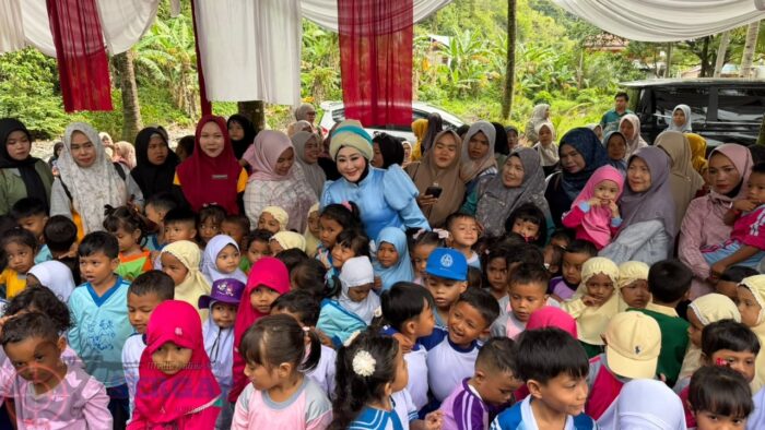 Gelar Bunda Paud, Lisda Hendrajoni Ajak Anak Gemar Membaca Dongeng