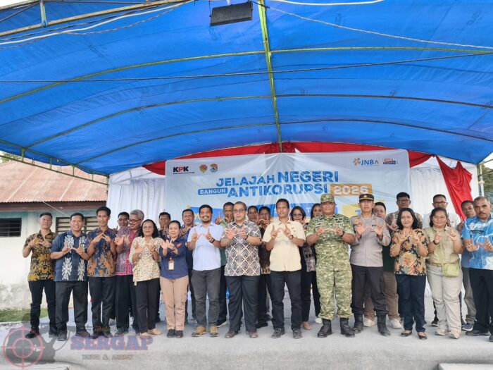 Pasi Intel Kodim 1601/Sumba Timur Hadiri Penutupan dan Pelepasan Program Jelajah Negeri Bangun Antikorupsi 2026