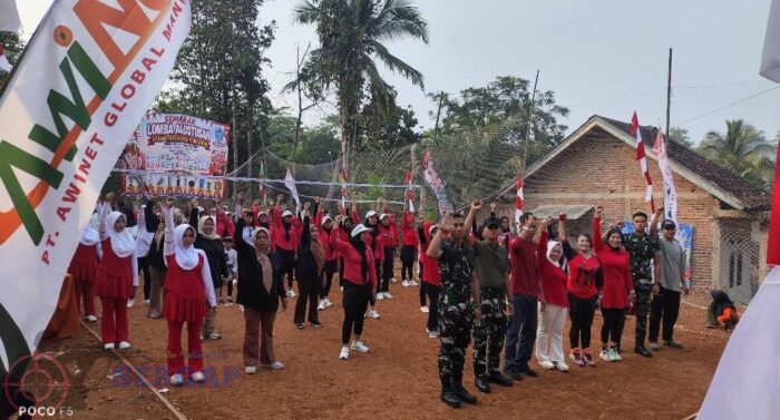 Satgas TMMD ke-129 Berbaur dalam Lomba Senam Kreasi Pasirgadung