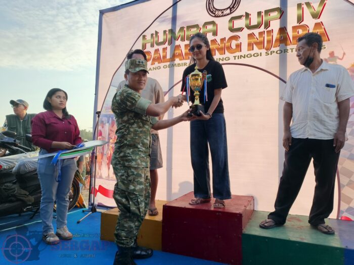 Dandim 1601/Sumba Timur Hadiri Penutupan Pacuan Kuda Humba Cup IV Semarakkan HUT RI ke-81
