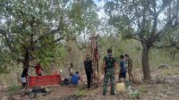 Babinsa Koramil 06/Karera Bantu Pengeboran Sumur Bor untuk Kebutuhan Air Warga