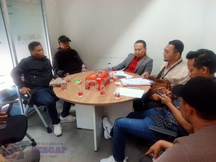 Hari Ini Aksi Digelar! JNI Bersama Aliansi Masyarakat Anti Matel 'Geruduk' Kantor Adira Lebak*