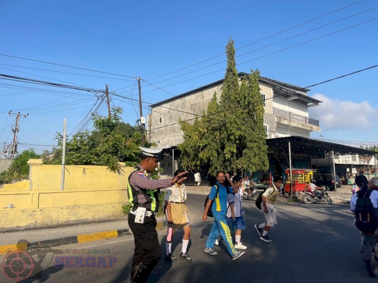 Hadir di Tengah Masyarakat, Satlantas Polres Sumba Timur Jaga Keamanan Pengguna Jalan