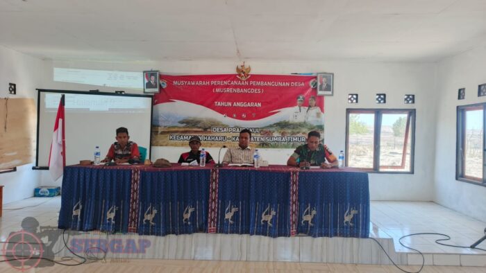 Babinsa Koramil 05/Waingapu Hadiri Musrenbangdes Desa Praibakul