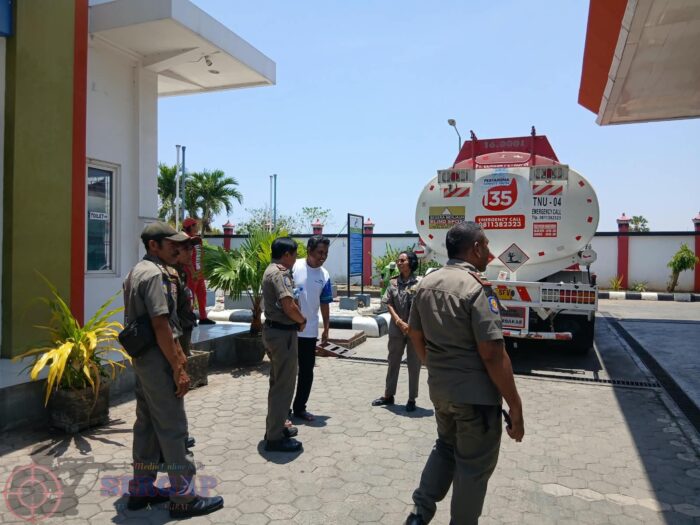 Distribusi BBM kembali normal, Wali Kota Perintahkan Sat Pol PP Untuk Memantau Semua SPBU