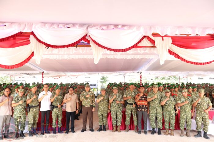 Menhan Sjafrie Sjamsoeddin Tinjau Kesiapan Yonif TP 876/Palatana di Sumba Timur