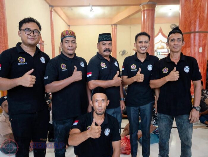 Diguyur Hujan Deras, 300 Rombongan Dike Moled Blang Luah Larut dalam Zikir Selawat Maulid Nabi Muhammad SAW 1448 H di Alue Bateung Brok Nagan Raya